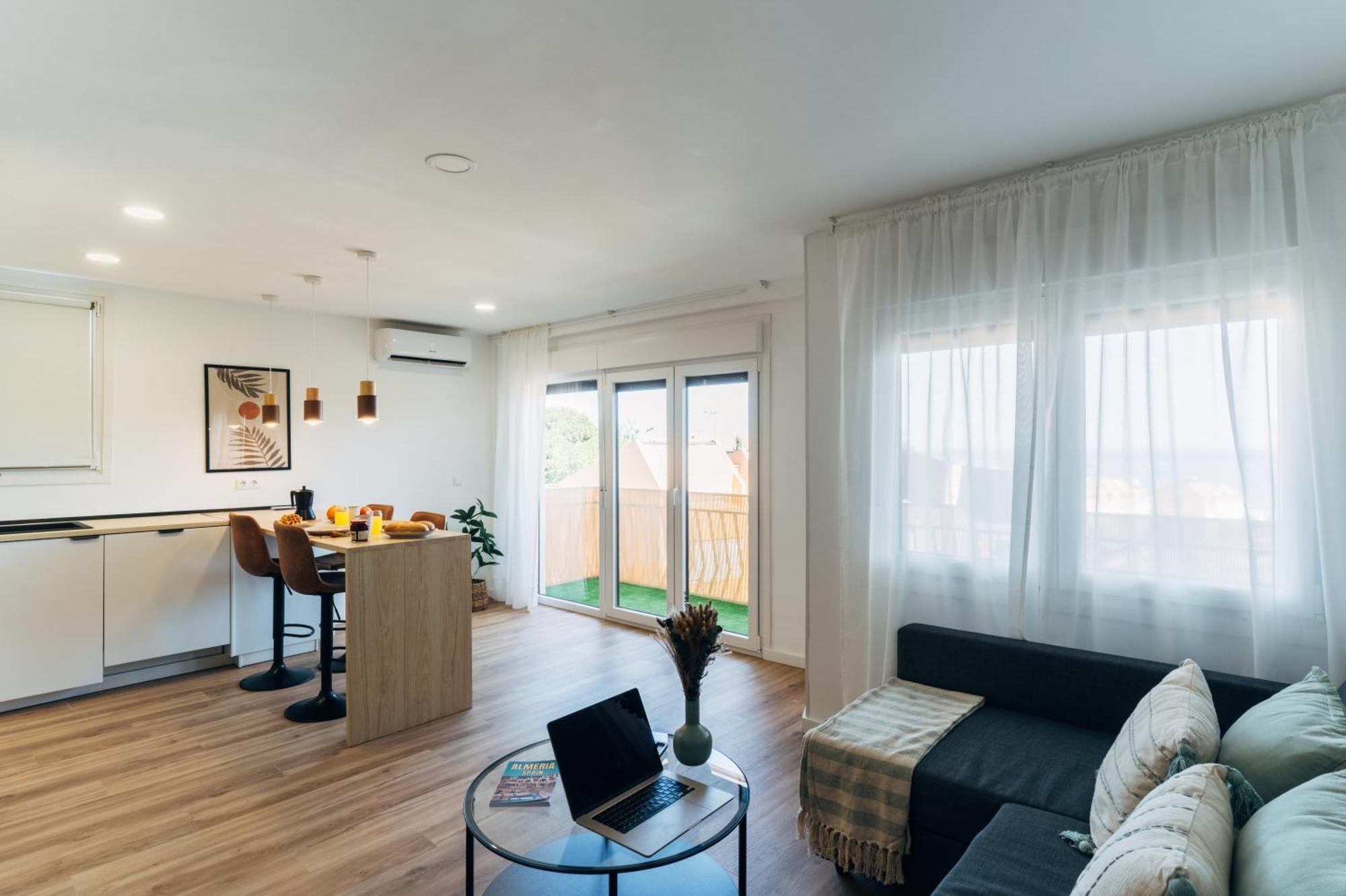 Almare Suites - Aguadulce Vistas Al Mar Екстериор снимка